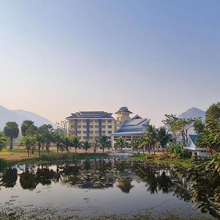 Phu Pha Phung Resort Suan Phueng Bagian luar foto