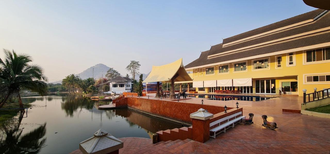 Phu Pha Phung Resort Suan Phueng Bagian luar foto