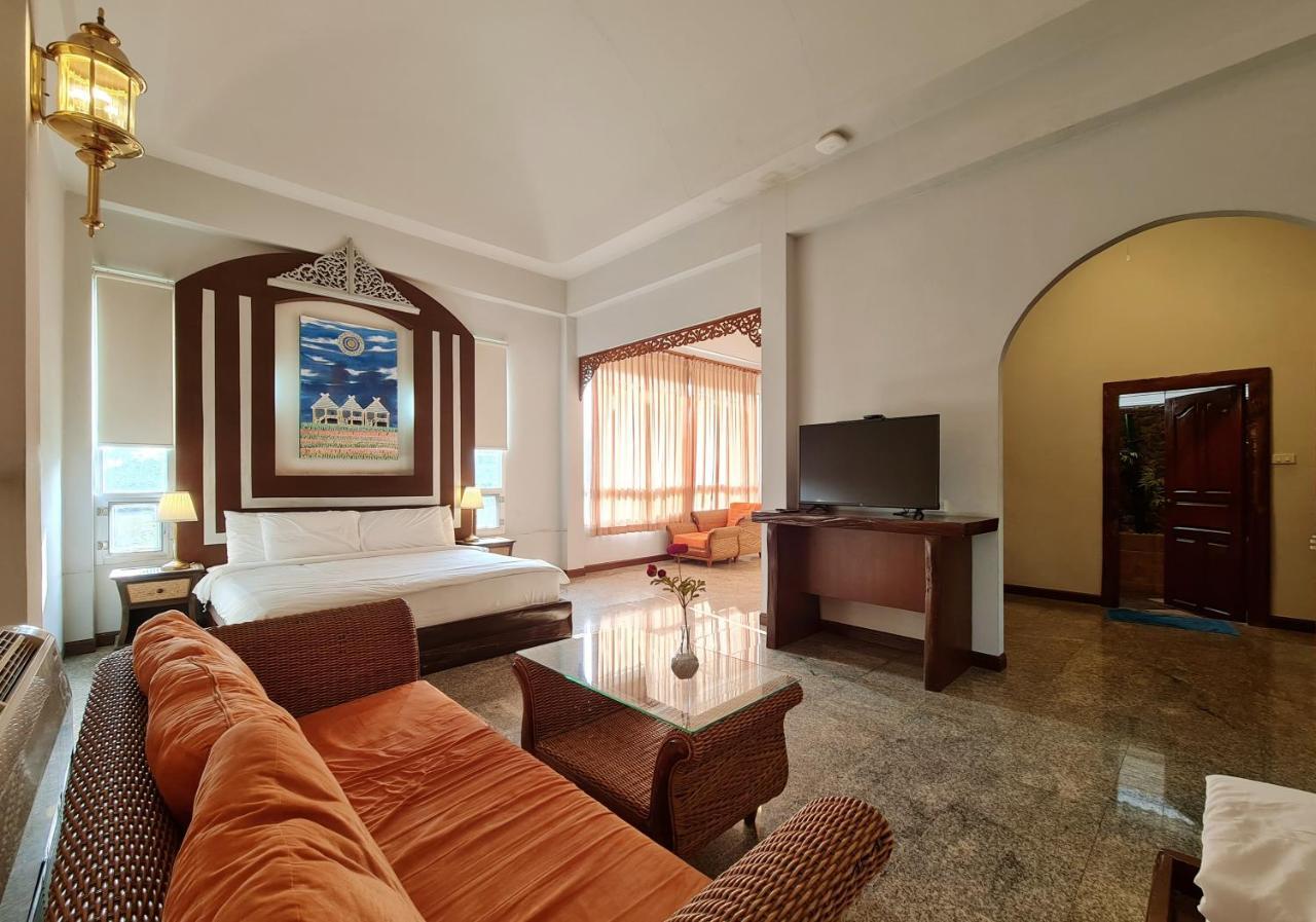 Phu Pha Phung Resort Suan Phueng Bagian luar foto