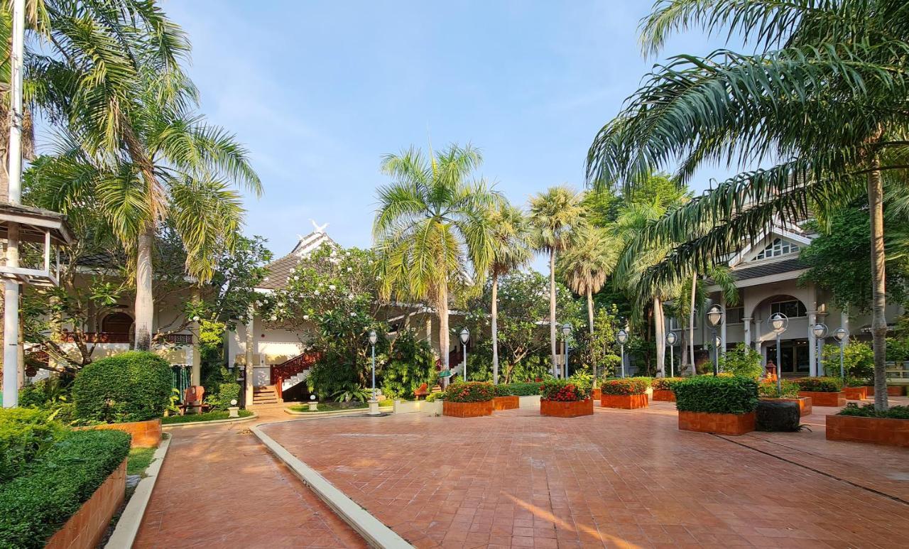 Phu Pha Phung Resort Suan Phueng Bagian luar foto