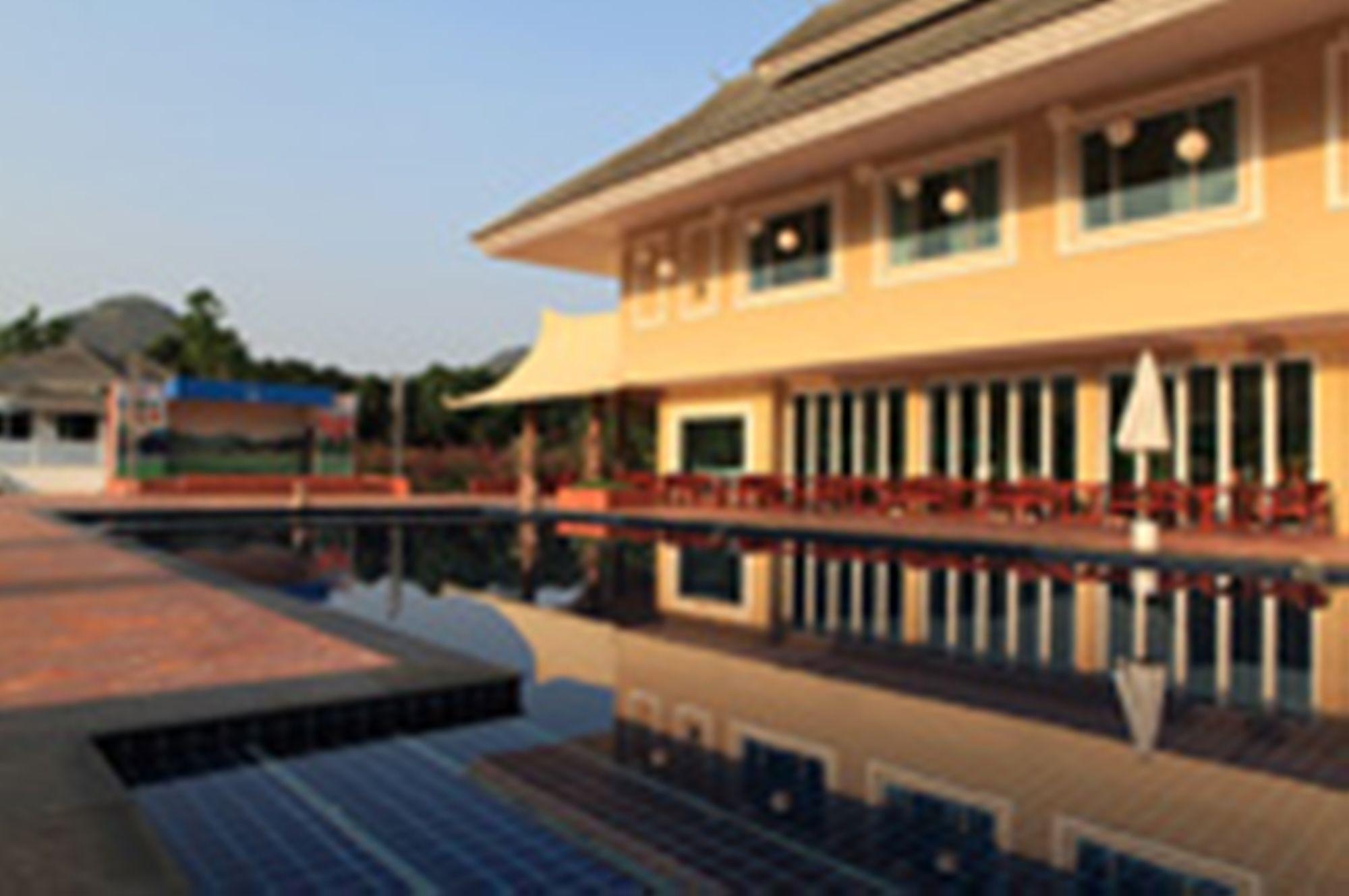 Phu Pha Phung Resort Suan Phueng Bagian luar foto